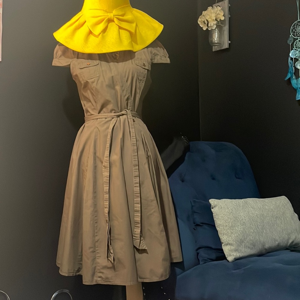 Dress brown wrap